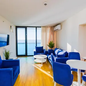  Апартаменты Sea Side In Orbi City